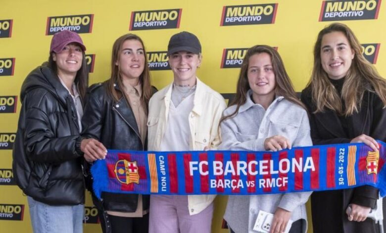 Las jugadoras del Barça esperan "otra noche mágica" en el Camp Nou