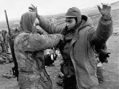 Las mujeres de Malvinas libran su propia guerra contra el olvido