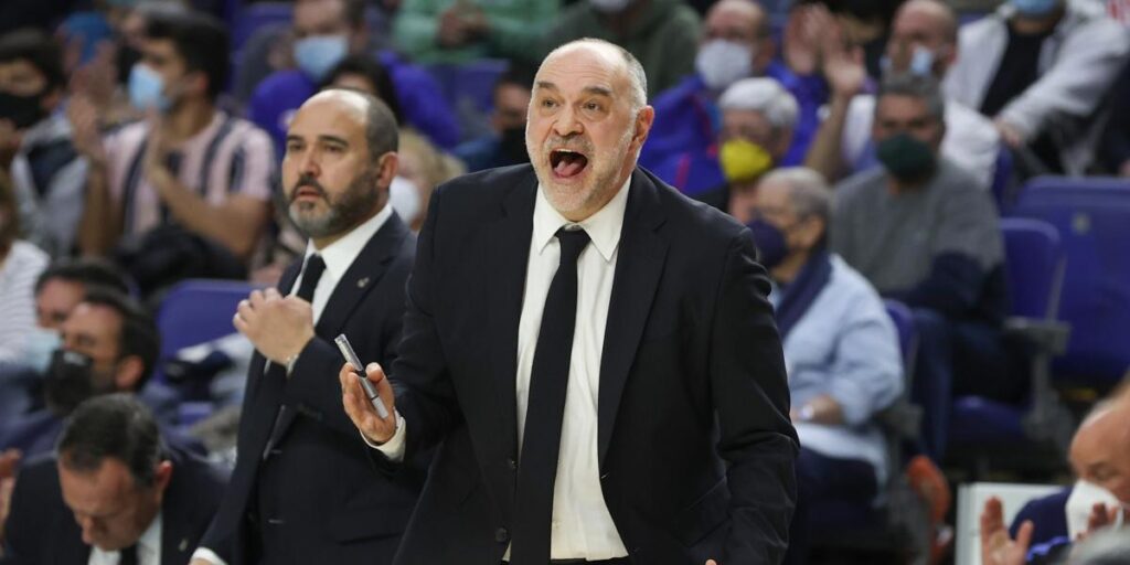 Laso: "El partido de Sevilla es un reto y tenemos que vigilar el físico"