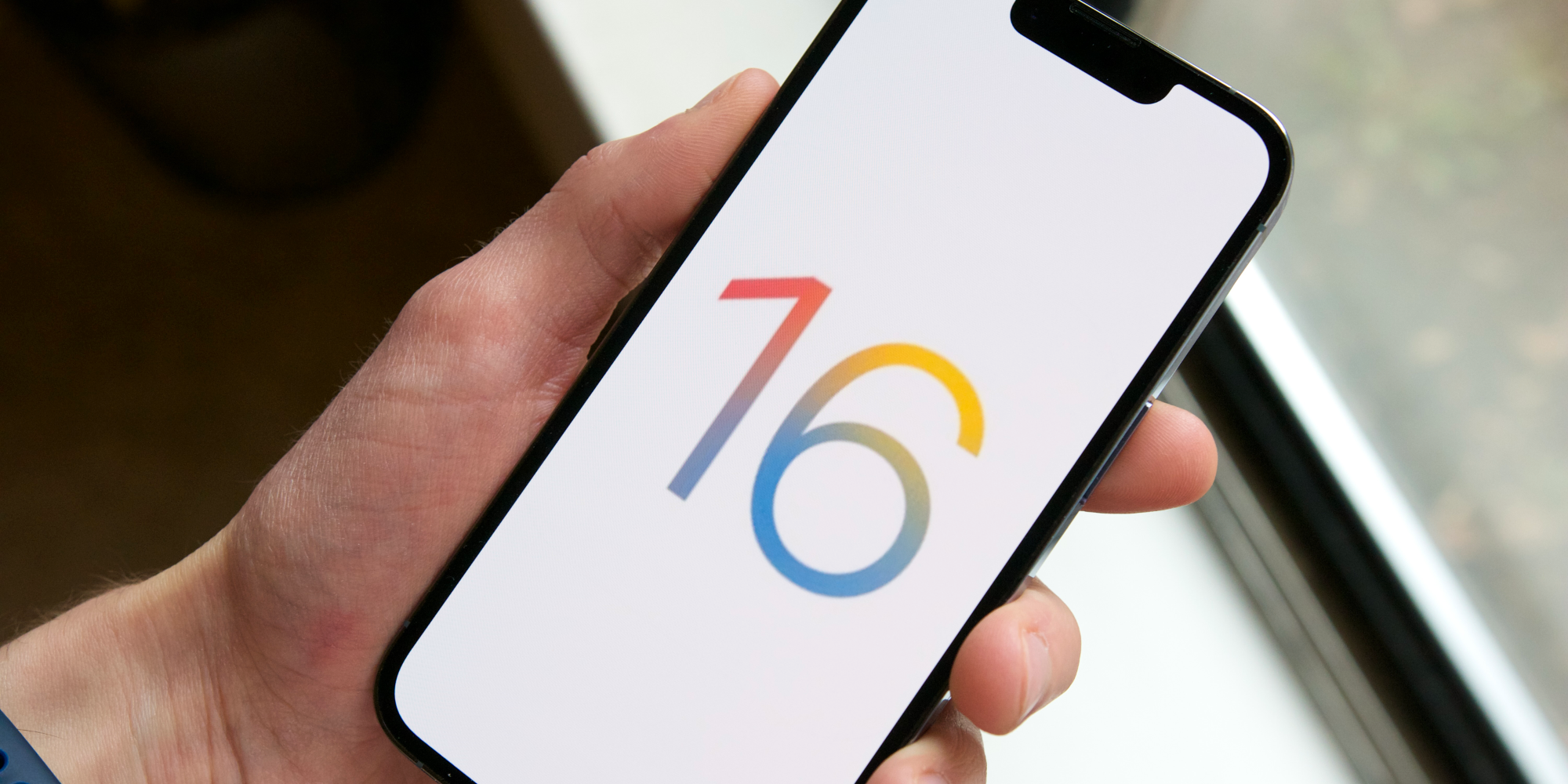 iOS 16 finalmente podría darle al iPhone una pantalla siempre encendida