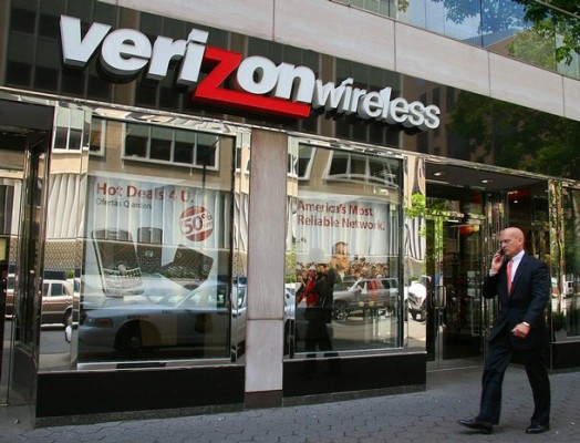 Los defensores de la neutralidad de la red planean protestas para el 7 de diciembre en las tiendas de Verizon