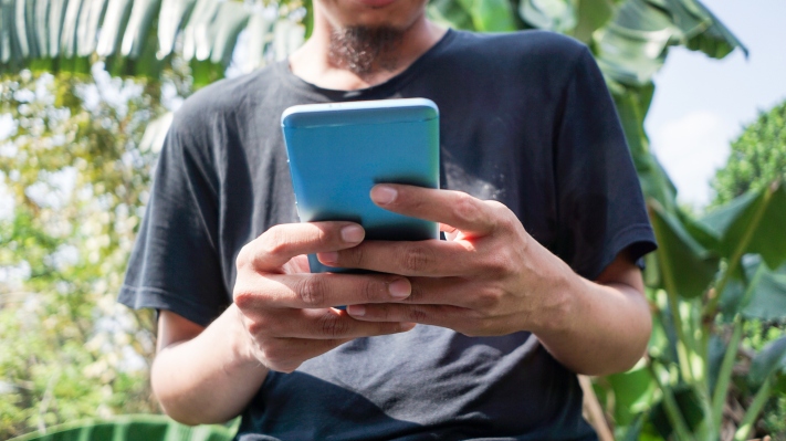 Los envíos de teléfonos inteligentes crecieron el año pasado, por primera vez desde 2017