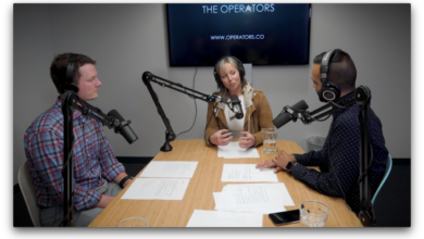 'Los operadores': Whitney Sales, socio de Acceleprise, y Russ Heddleston, director ejecutivo de Docsend, sobre cómo hacer crecer sus estrategias de ventas