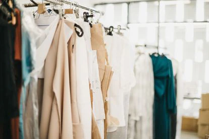 Varios vestidos de las colecciones de Cherubina en el taller de Sevilla. / CHERUBINA