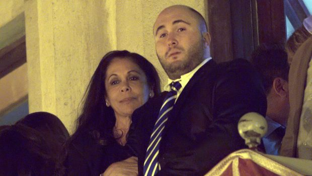 Isabel Pantoja y Kiko Rivera en Sevilla / Gtres