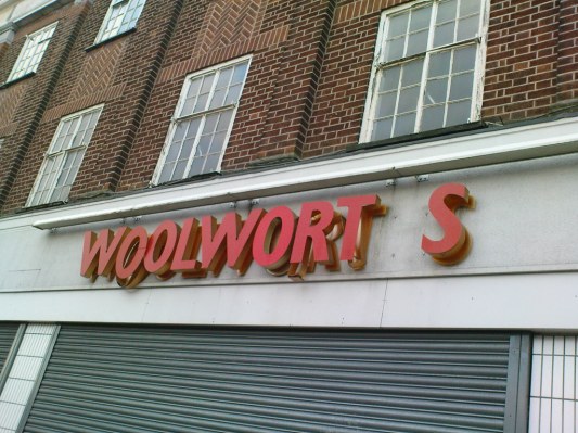 Los vendedores de Amazon llegarán a las calles principales del Reino Unido en un piloto emergente de un año