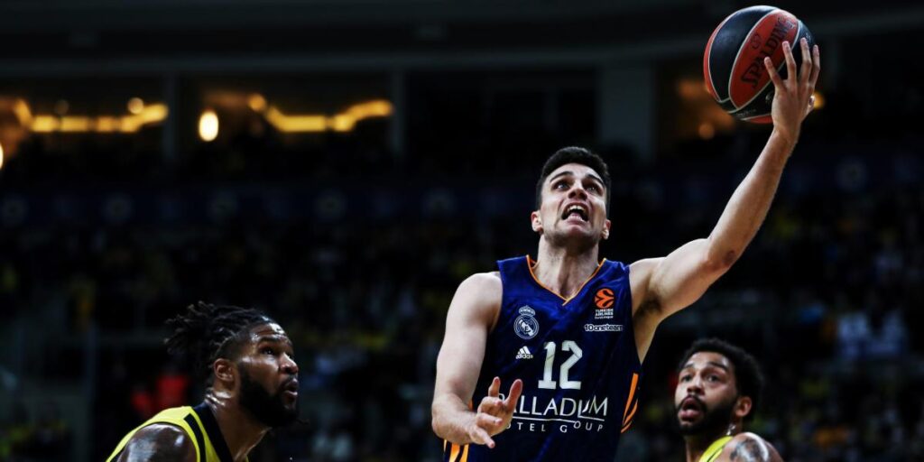 Maccabi - Real Madrid, en directo | Playoff Euroliga de baloncesto 2021-22, en vivo | Ganan los de Pablo Laso al descanso
