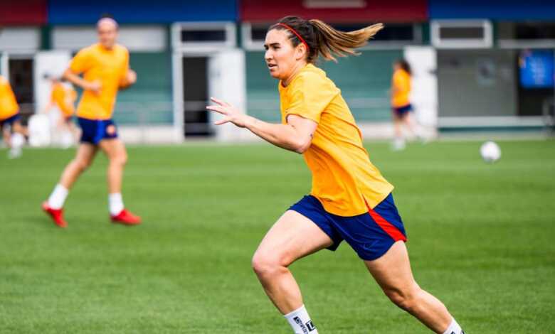 Mariona, Oshoala y Pina, con el grupo a cuatro días del Barça-Wolfsburgo