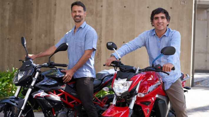 Migrante pisa el acelerador del leasing de vehículos para trabajadores gig en América Latina