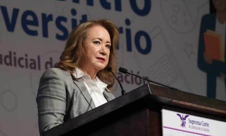 Ministra da suspensión para que FGR no entregue al INE la carpeta sobre Pío López Obrador