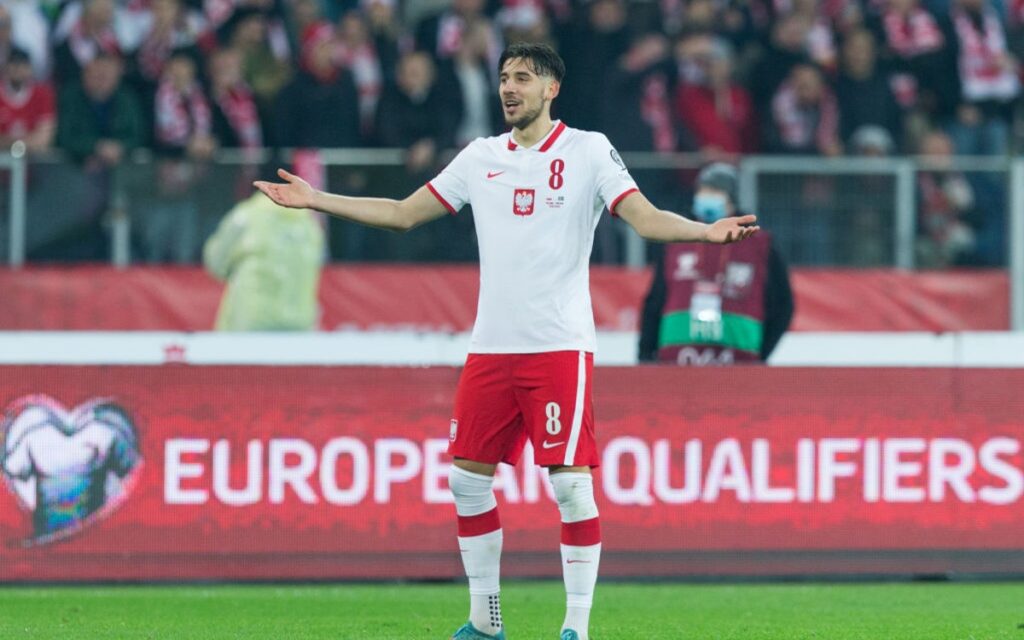 Mundial Qatar 2022: Sufre Polonia primera baja, casi segura, ante México | Tuit