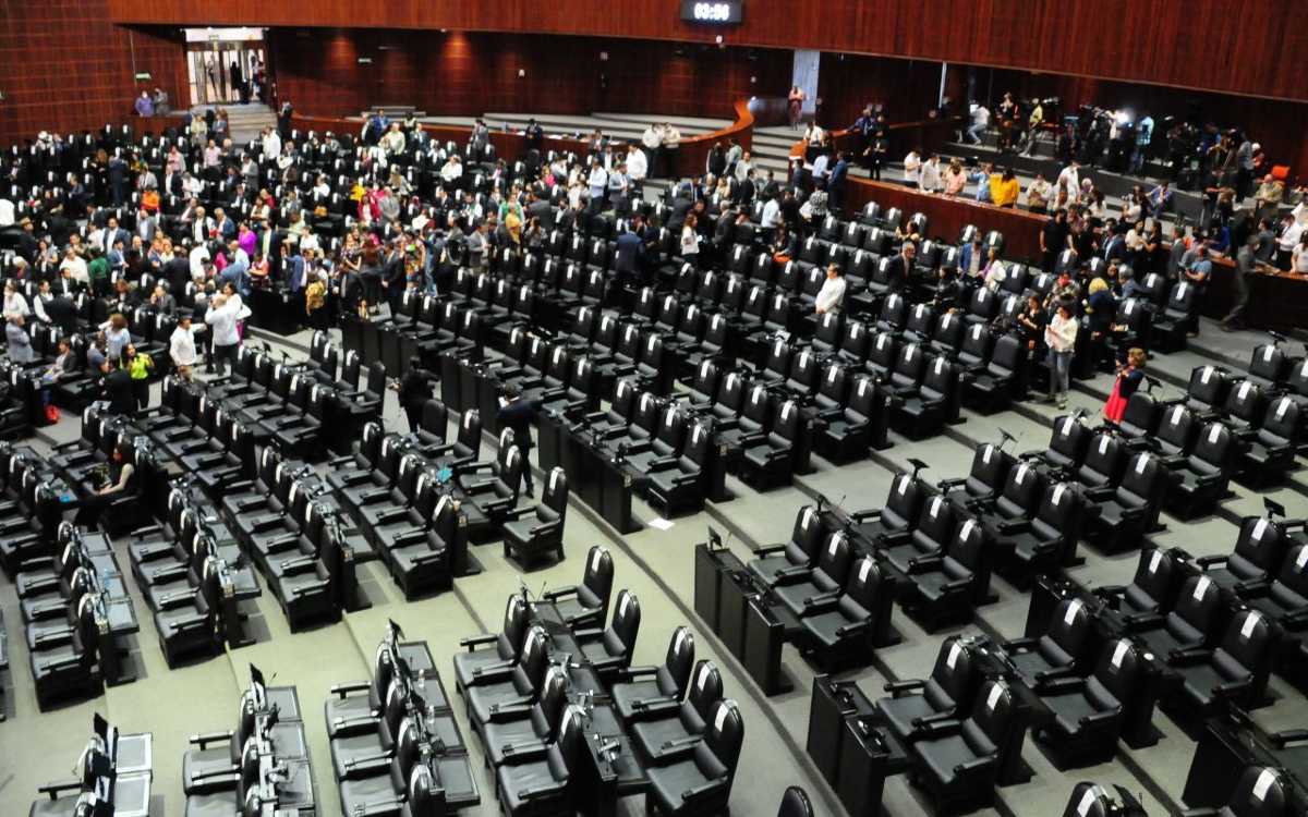 Oposición abandona debate de la Ley Minera; no votarán lo que no conocen, dicen