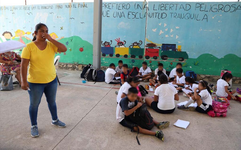 Ordena juez federal a SEP mantener las escuelas de tiempo completo