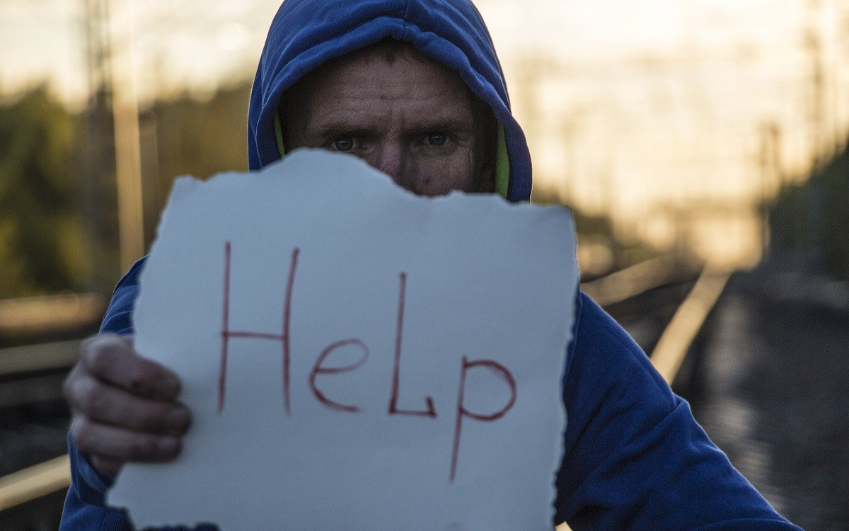 Órdenes de Riesgo de Suicidio, el modelo de ayuda para personas con tendencias suicidas