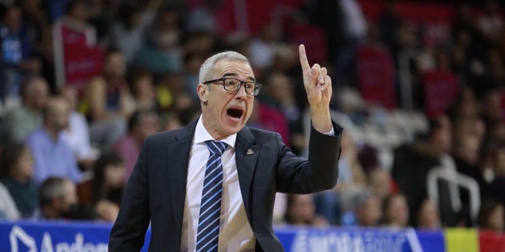 Paco Olmos: "Nos hemos llevado una gran hostia"