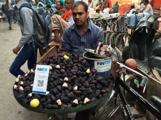 Paytm, la principal empresa de pagos digitales de India, planea competir con WhatsApp con mensajería y juegos