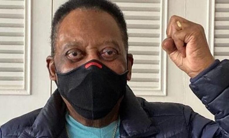 Pelé, dado de alta tras tres días hospitalizado