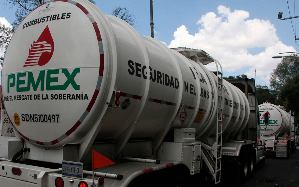 Pemex, bajo presión para retomar pagos de deuda financiera