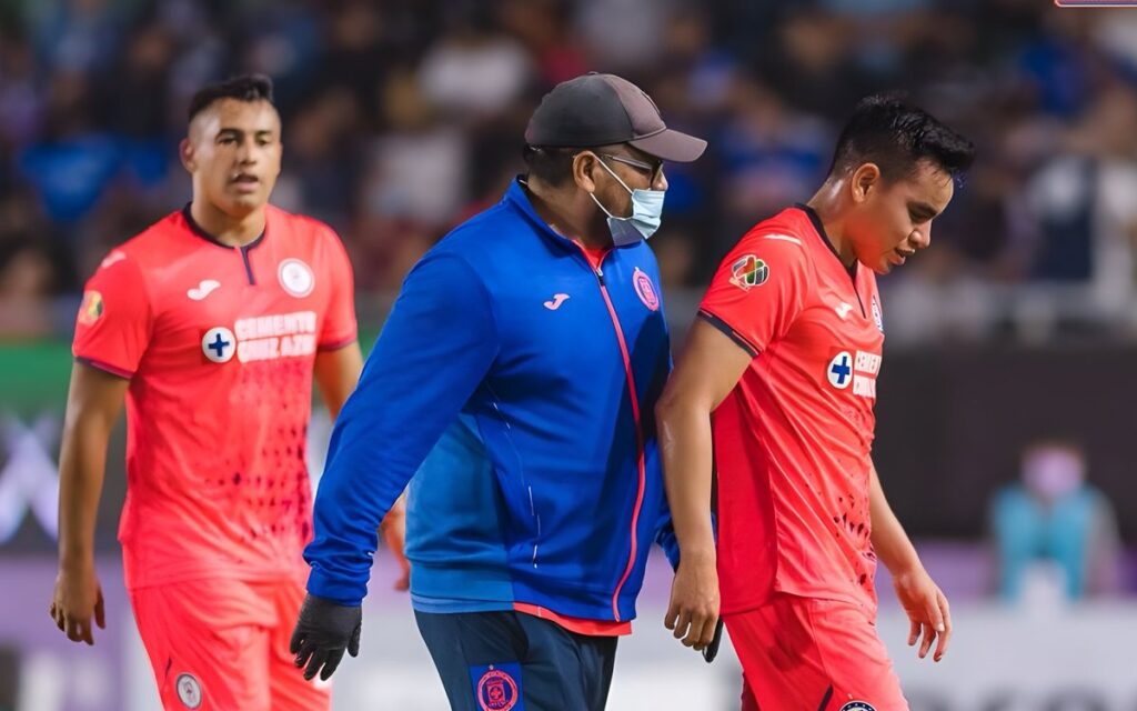 Pierde Cruz Azul a Carlos Rodríguez por lo menos seis semanas | Tuit