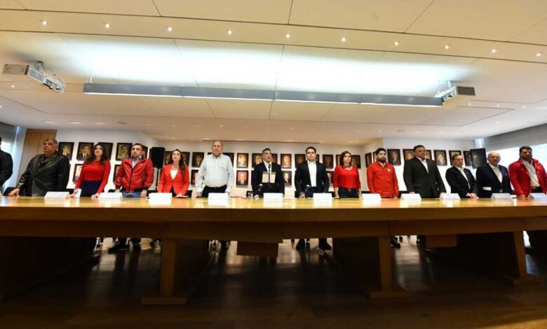Priistas dicen que mantendrán bloque de 70 votos contra la reforma eléctrica de AMLO
