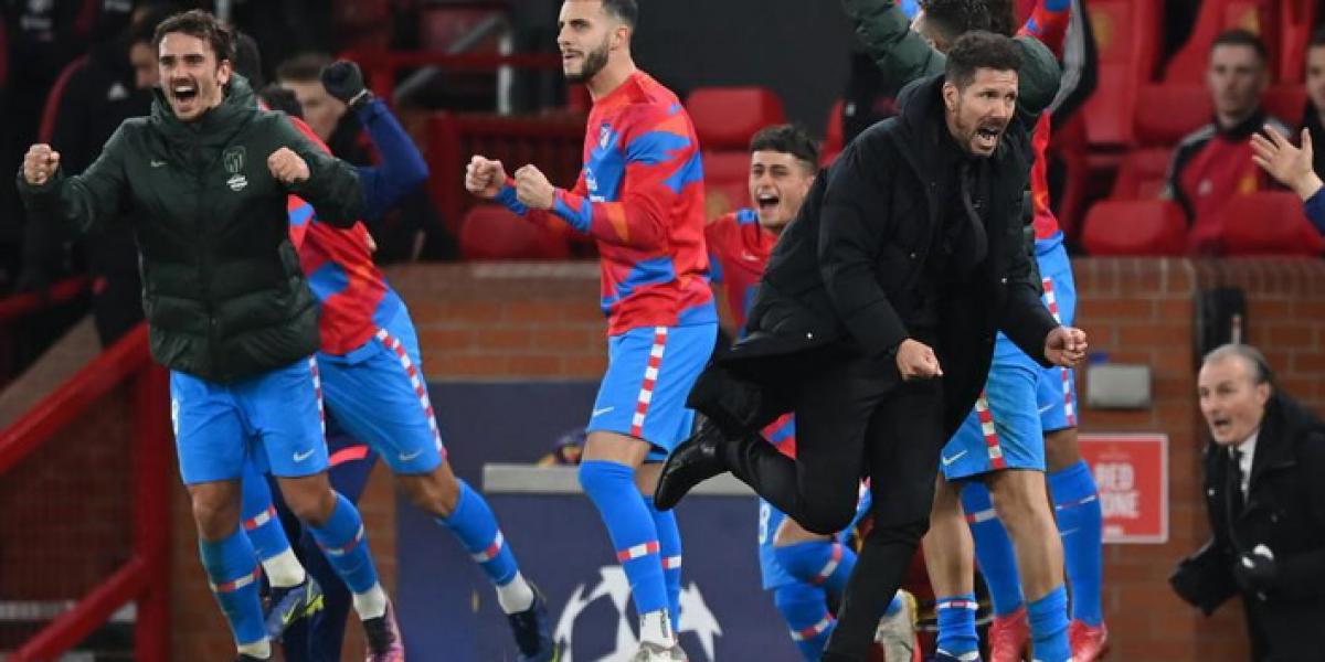 Ridícula multa al ManUtd por los objetos lanzados a Simeone