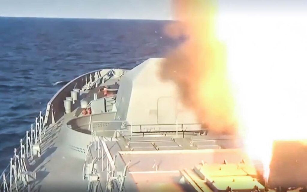 Rusia anuncia la destrucción de una base militar con 'mercenarios extranjeros' en el este de Ucrania