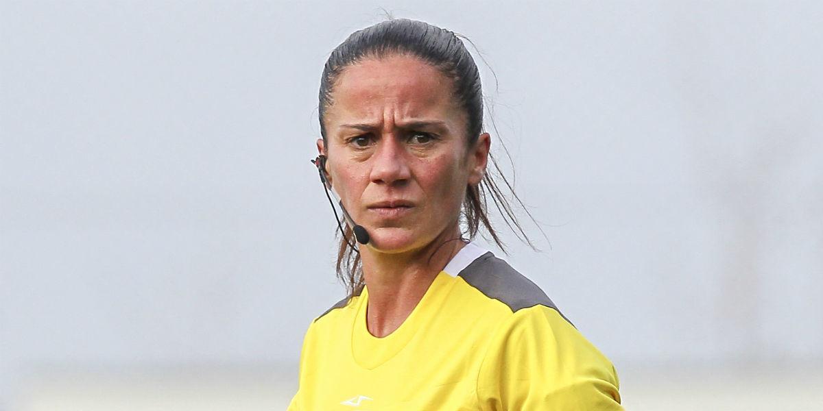 Sandra Bastos pitará el Barcelona-Wolfsburg de la Champions