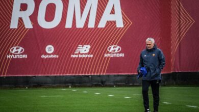 Se come José Mourinho, técnico de La Loba, a periodista | Video