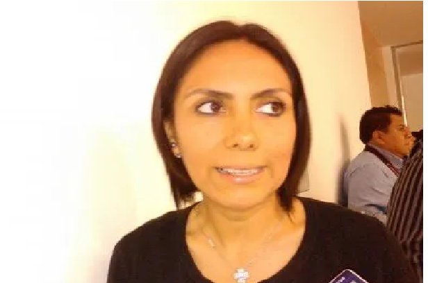 Selene Salazar renuncia a Querétaro Independiente, se une al PAN en Congreso de Querétaro