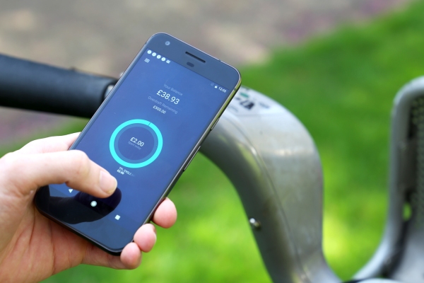 Starling Bank del Reino Unido solo digital agrega soporte de Apple Pay