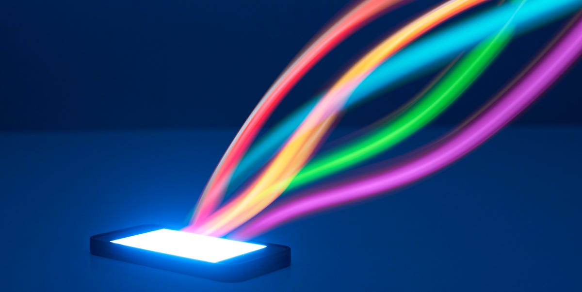 Su teléfono inteligente podría estar emitiendo niveles peligrosos de radiación