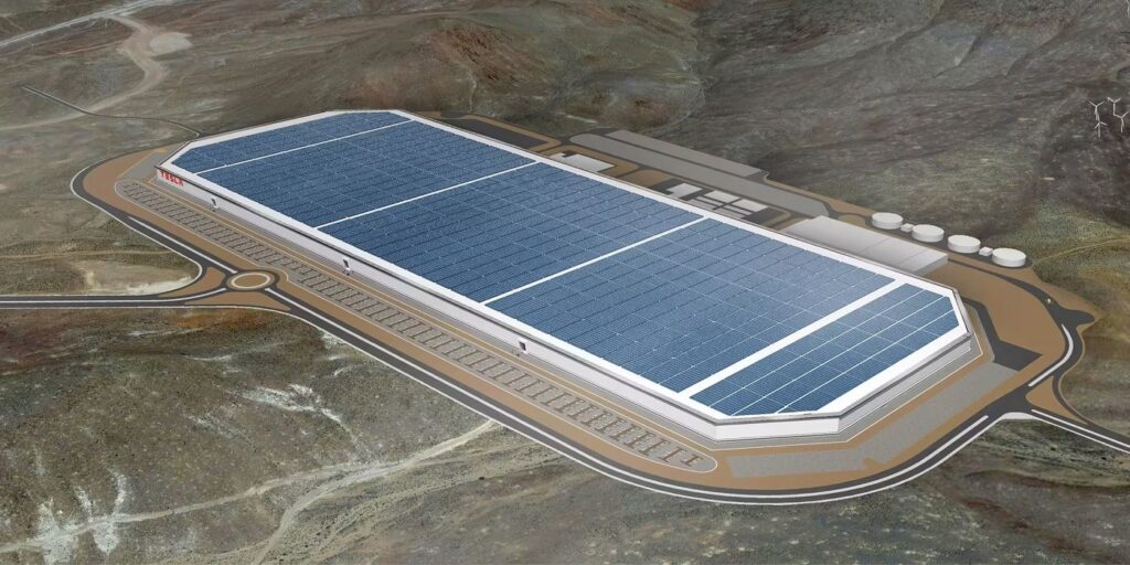 Tesla advierte que los problemas de la cadena de suministro continuarán a lo largo de 2022