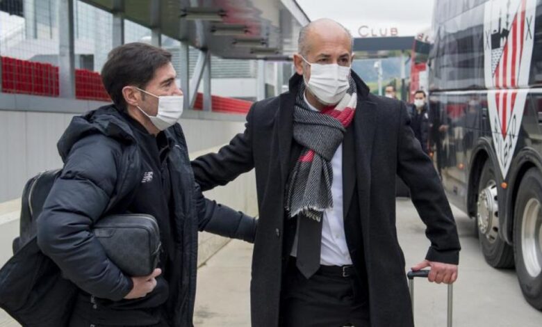 Todo en el Athletic continúa en el alero