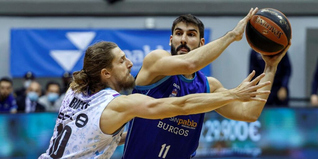 Un esguince de tobillo deja fuera de combate a Dani Díez