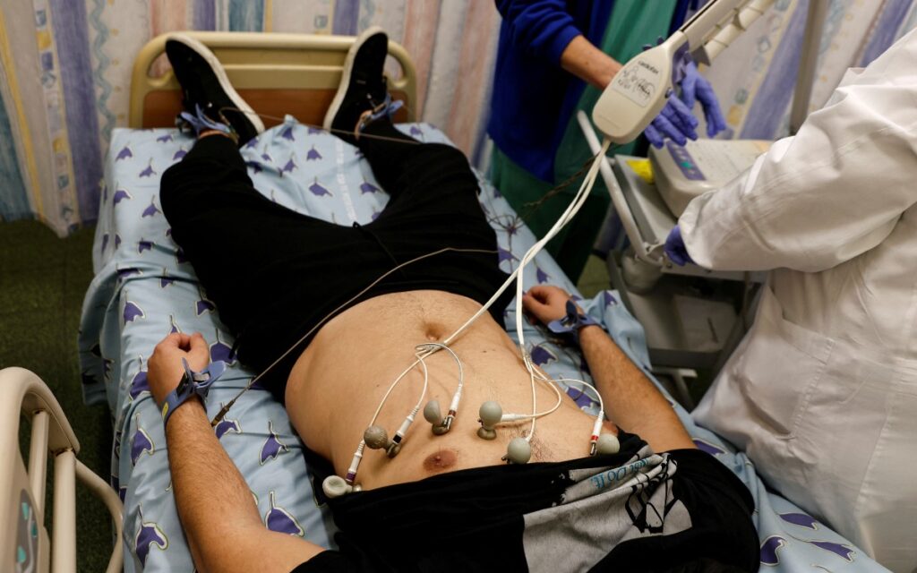 Vacunación en EU pudo evitar una cuarta parte de muertes por Covid-19: estudio