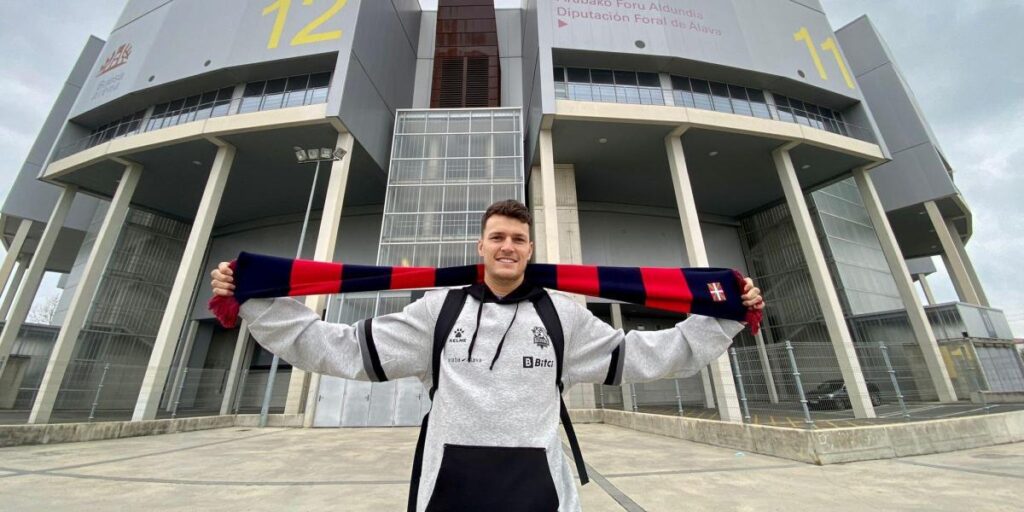 Wetzell: "Soy un pívot versátil y potente"