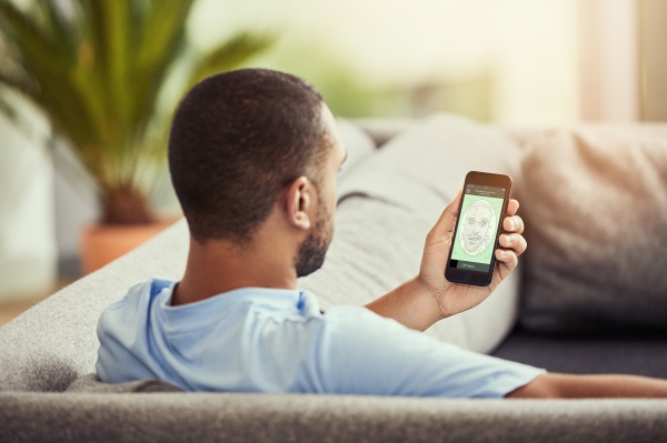 iProov obtiene 70 millones de dólares por su tecnología de verificación facial, que ya utilizan Seguridad Nacional, el NHS y otros