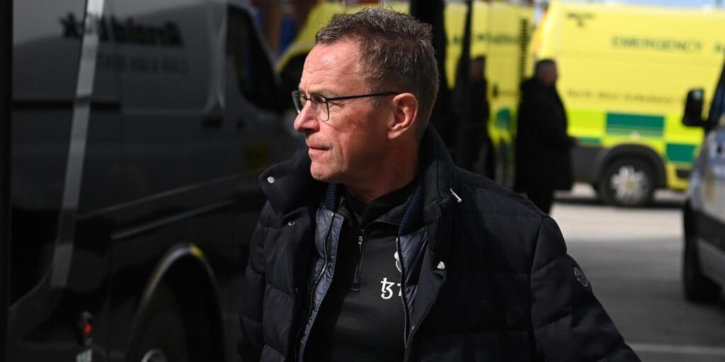 "Es falso que haya cuestionado la profesionalidad de mis jugadores"