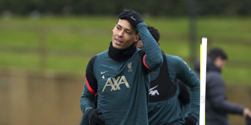 "Pau Torres y Albiol son fantásticos"