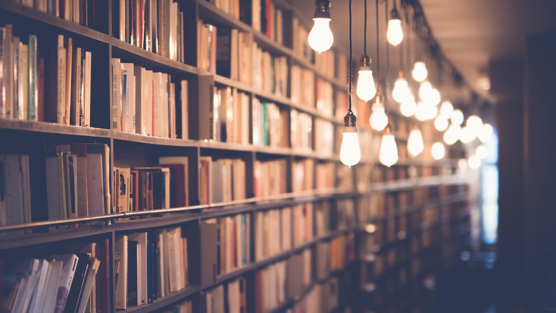 ¿En qué se diferencian la fábula y el cuento?