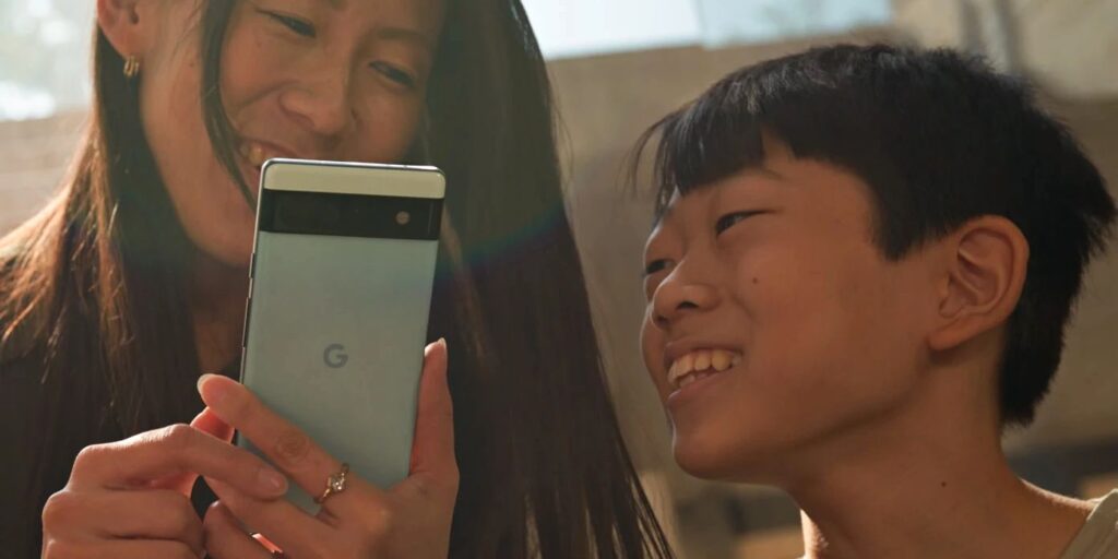 ¿El Pixel 6a viene con un cargador? Todo lo que obtienes en la caja