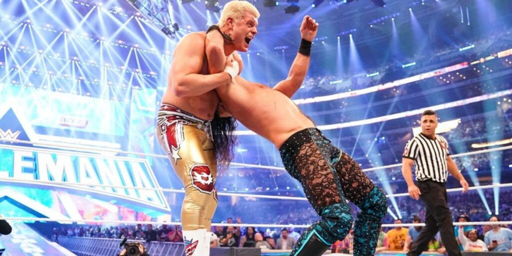 ¿Por qué Cody Rhodes no luchará contra Roman Reigns por el Campeonato de la WWE pronto?