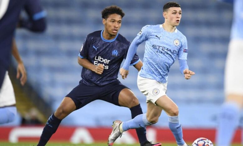 'Palo' a Kamara por su elección del Aston Villa