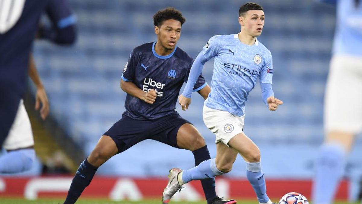 'Palo' a Kamara por su elección del Aston Villa