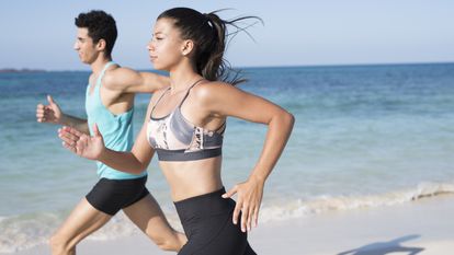 Seleccionamos una variedad de desodorantes específicos para evitar la sudoración excesiva al hacer deporte.