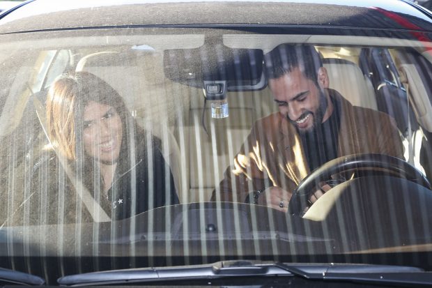 Isa Pantoja y Asraf Beno en un coche / Gtres