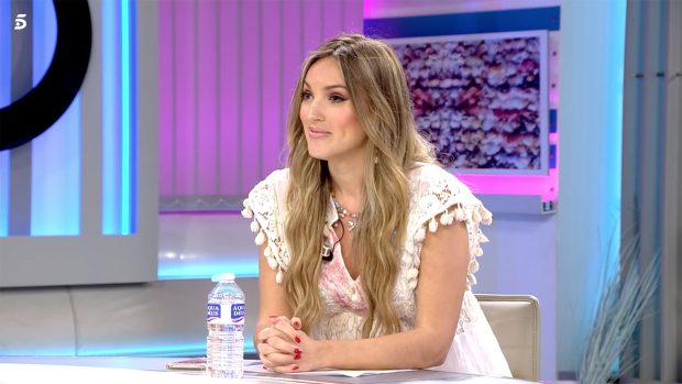 Marta Riesco en 'Ya son las 8' / Telecinco