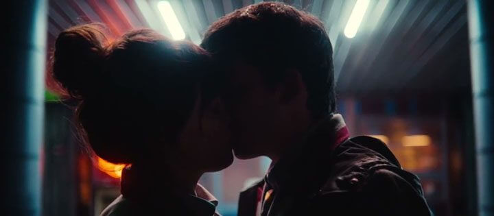 Educación sexual temporada 4 otis y maeve beso