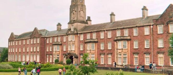 Educación sexual Temporada 4 Mooredale