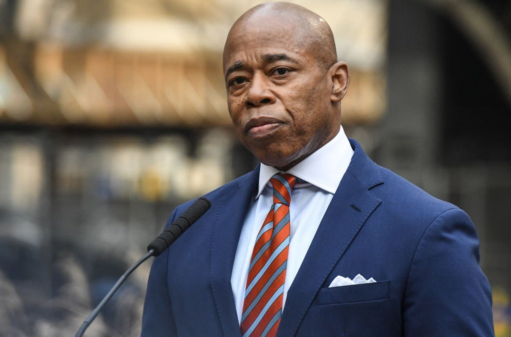 Alcalde Adams afirma que Gracie Mansion está embrujada